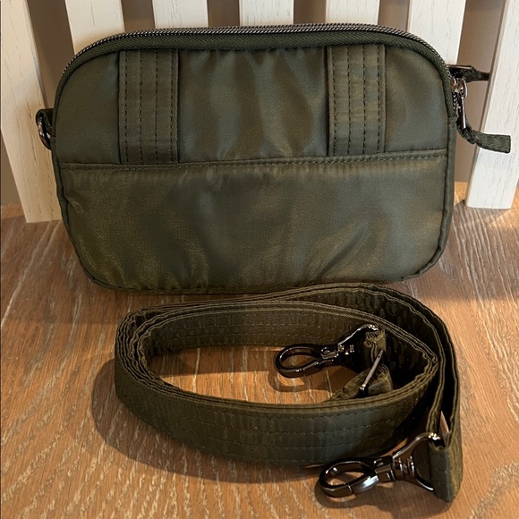 Lug Coupe RARE Olive - Picture 2 of 10